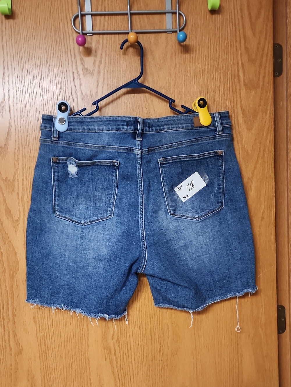 Judy blue Women’s Blue Denim Cutoff Shorts - Classic Casual 3xl number 718